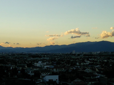 i16121601.jpg